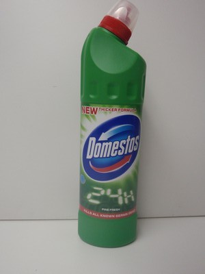 Domestos 750 ml -  pine fresh, atlantic, red